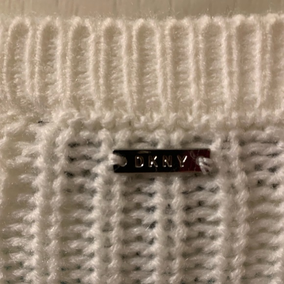 DKNY super soft sweater, sz XS, NWT $89.00 - Picture 14 of 16